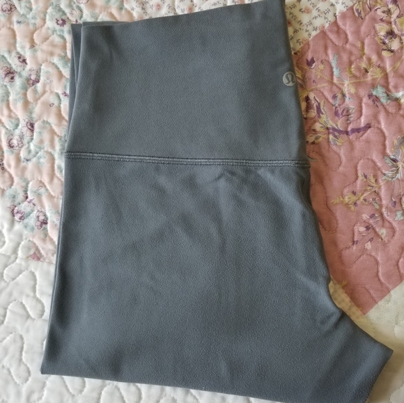 Lululemon Align Pant II 25 - Picture 3 of 6